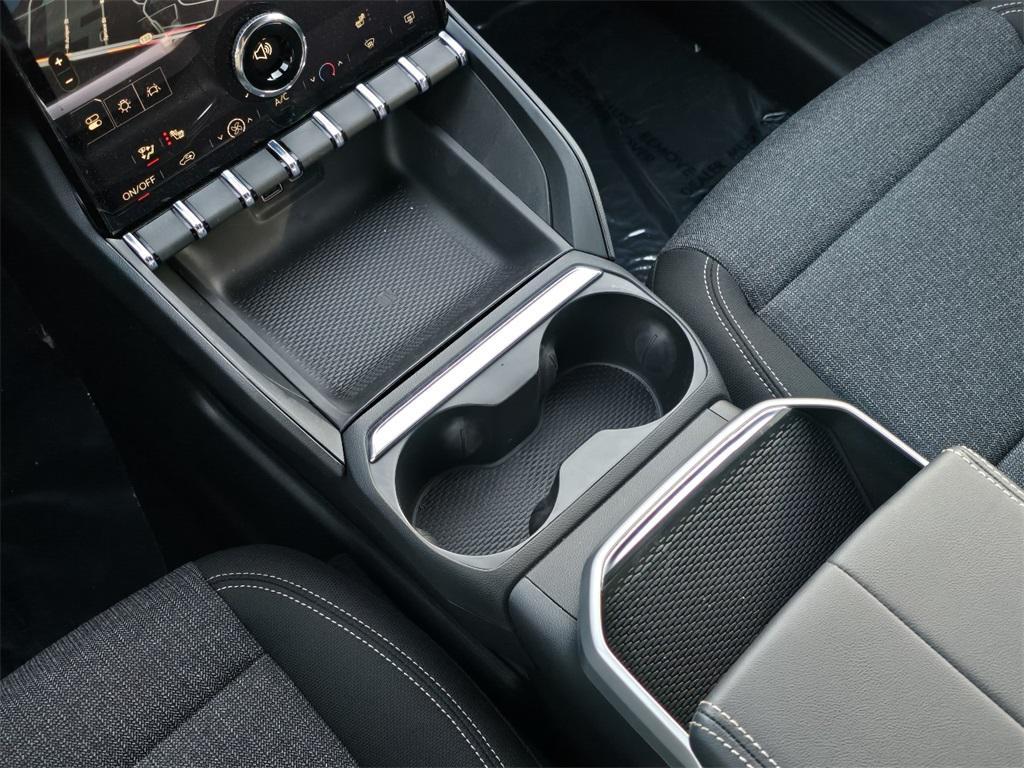 new 2026 GMC Terrain car, priced at $33,998