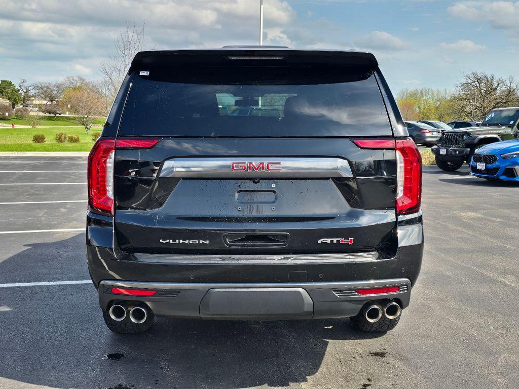 used 2022 GMC Yukon car, priced at $49,412