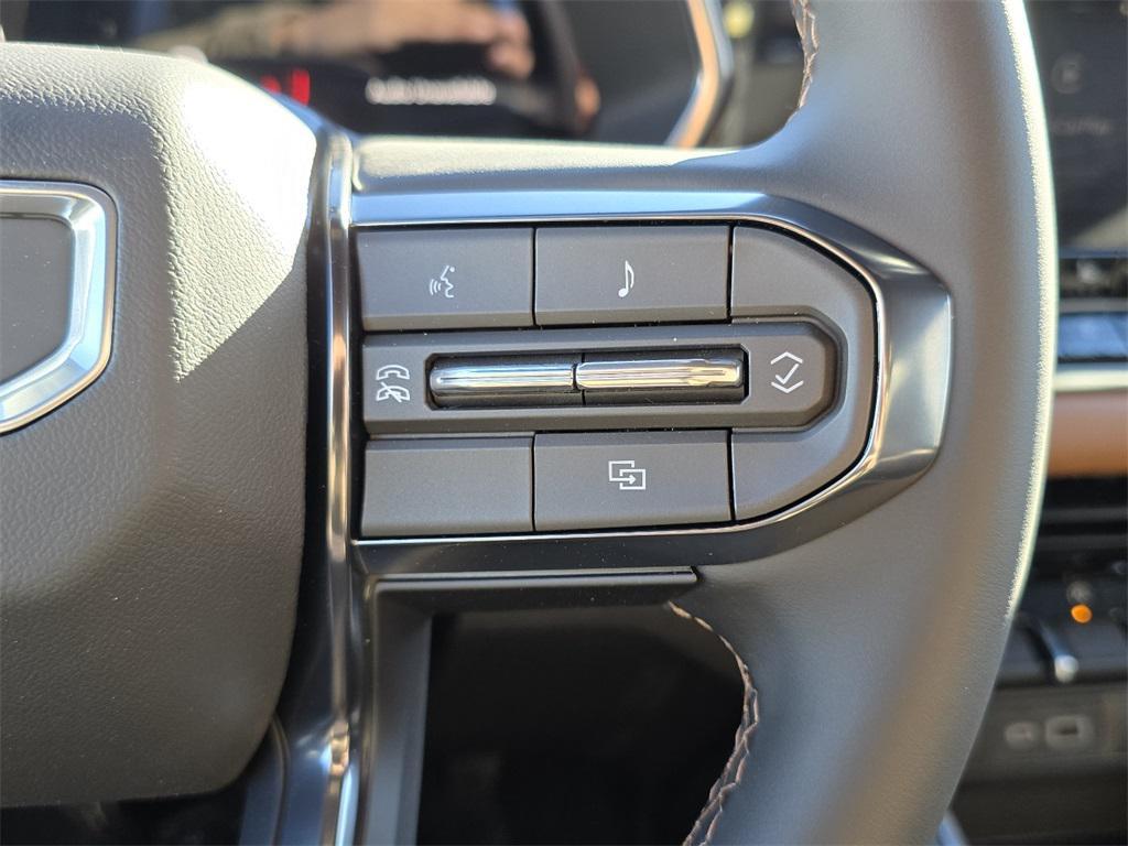 new 2026 GMC Canyon car, priced at $44,652