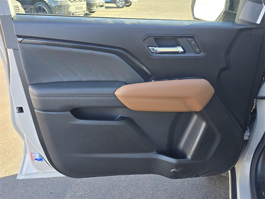 new 2026 GMC Canyon car, priced at $44,652