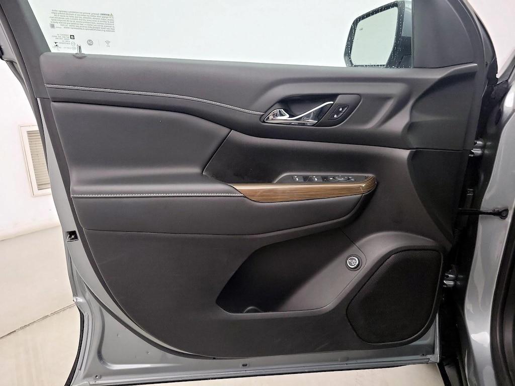 used 2023 GMC Acadia car, priced at $27,998