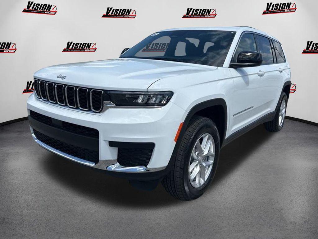 new 2025 Jeep Grand Cherokee L car, priced at $39,825