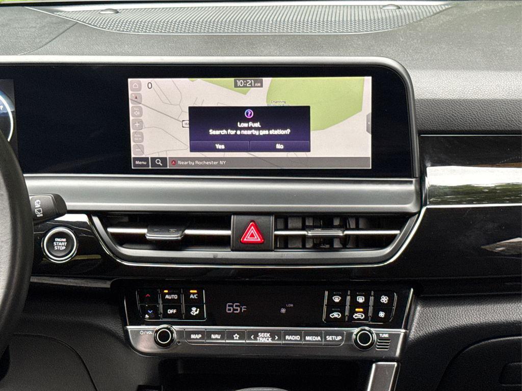 used 2024 Kia Seltos car, priced at $21,900