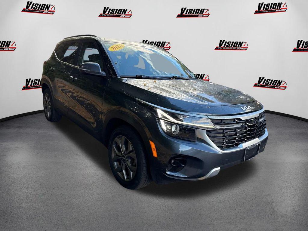 used 2024 Kia Seltos car, priced at $21,900