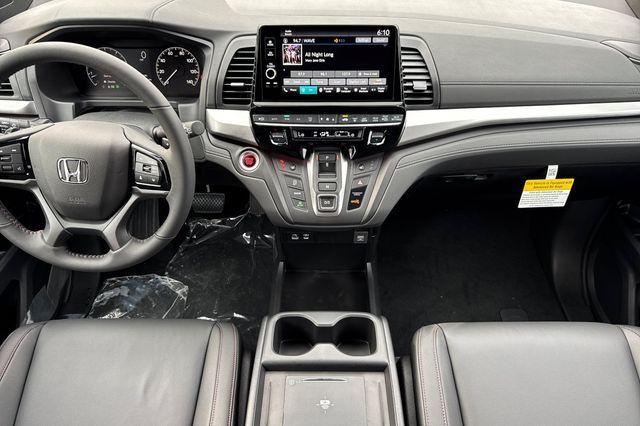 new 2026 Honda Odyssey car, priced at $45,845