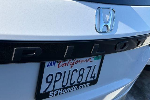used 2025 Honda Pilot car, priced at $38,819