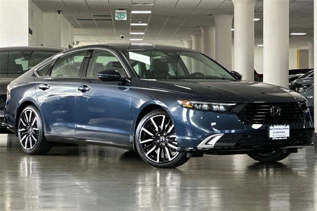 new 2025 Honda Accord Hybrid car