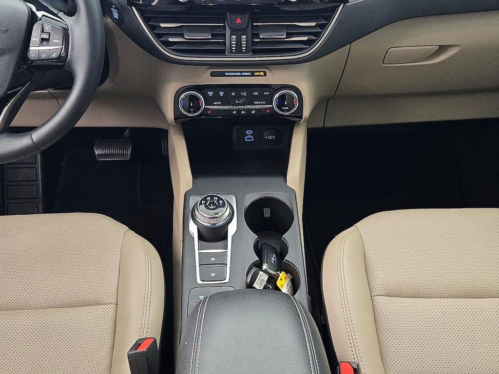 used 2022 Ford Escape car, priced at $20,998