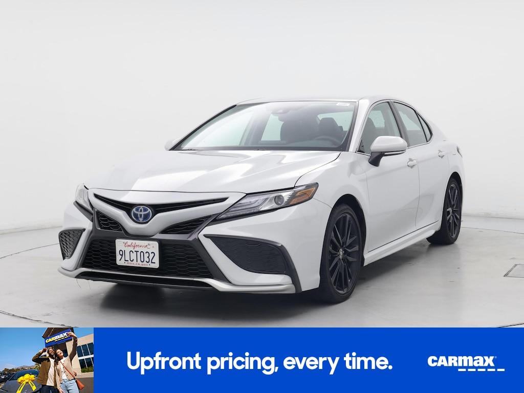 used 2024 Toyota Camry Hybrid car, priced at $32,998