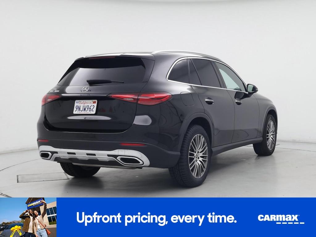 used 2024 Mercedes-Benz GLC 300 car, priced at $35,998