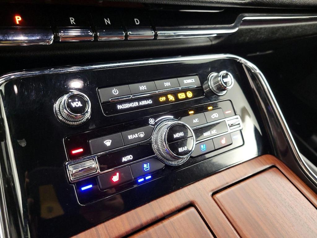 used 2020 Lincoln Navigator car, priced at $48,998