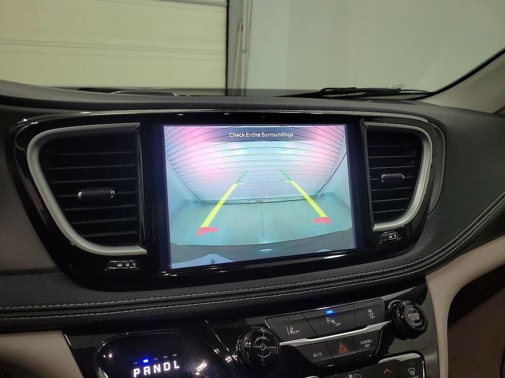 used 2023 Chrysler Pacifica Hybrid car, priced at $25,998