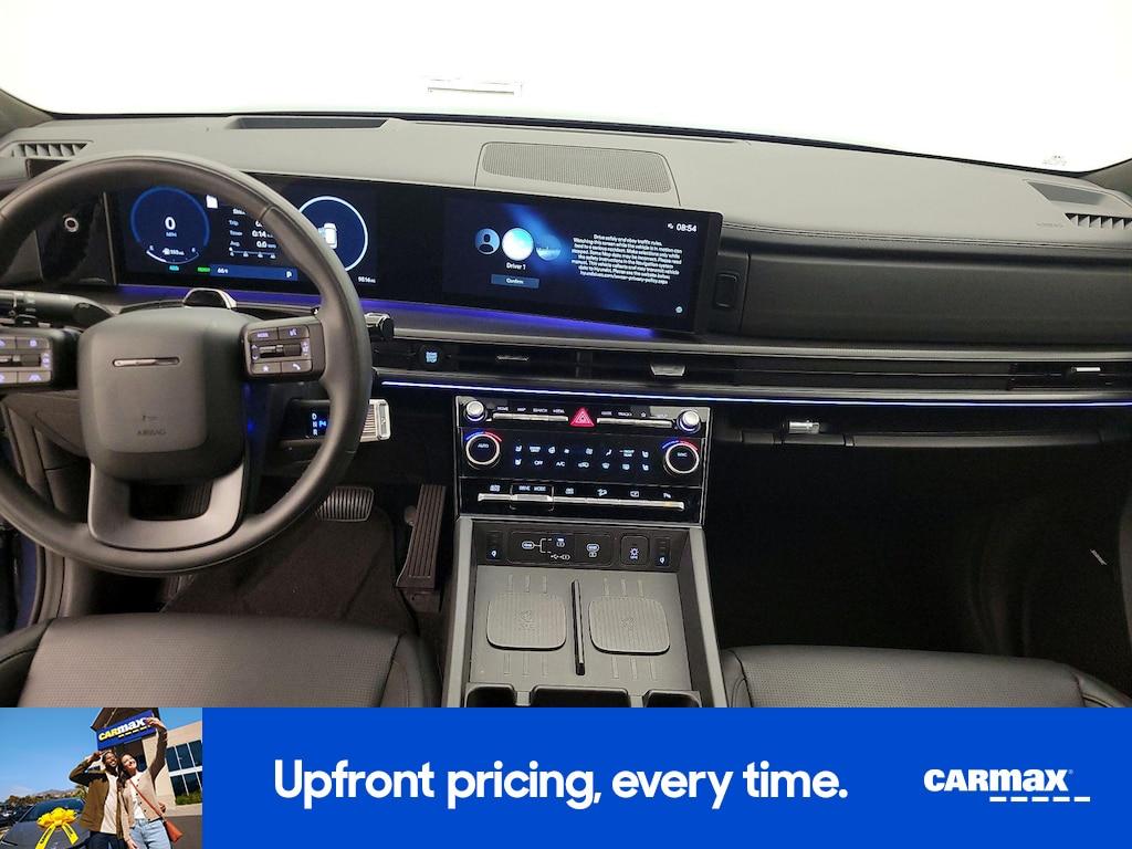 used 2025 Hyundai SANTA FE HEV car, priced at $42,998