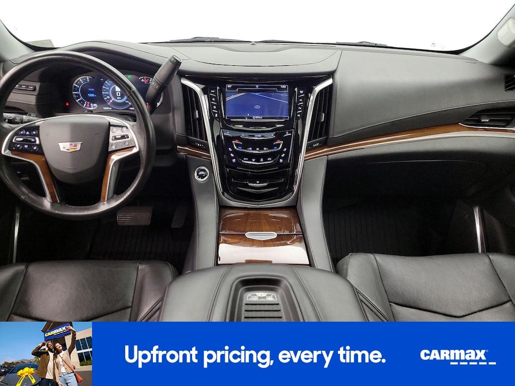 used 2020 Cadillac Escalade car, priced at $43,998