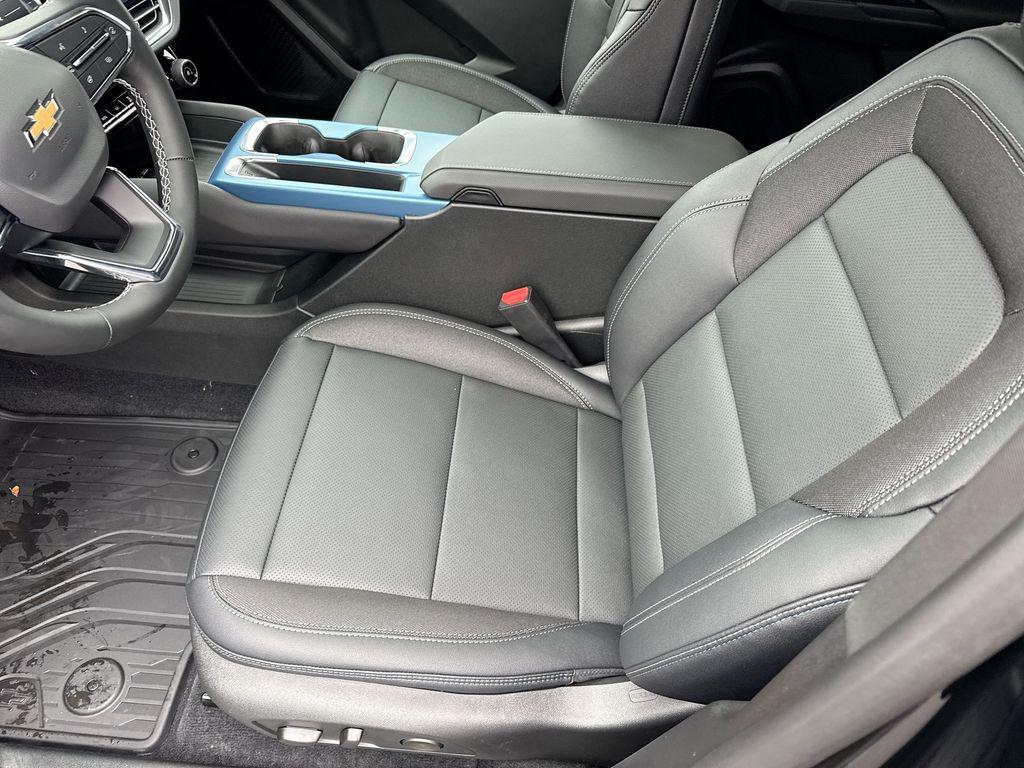 new 2026 Chevrolet Equinox EV car, priced at $47,189