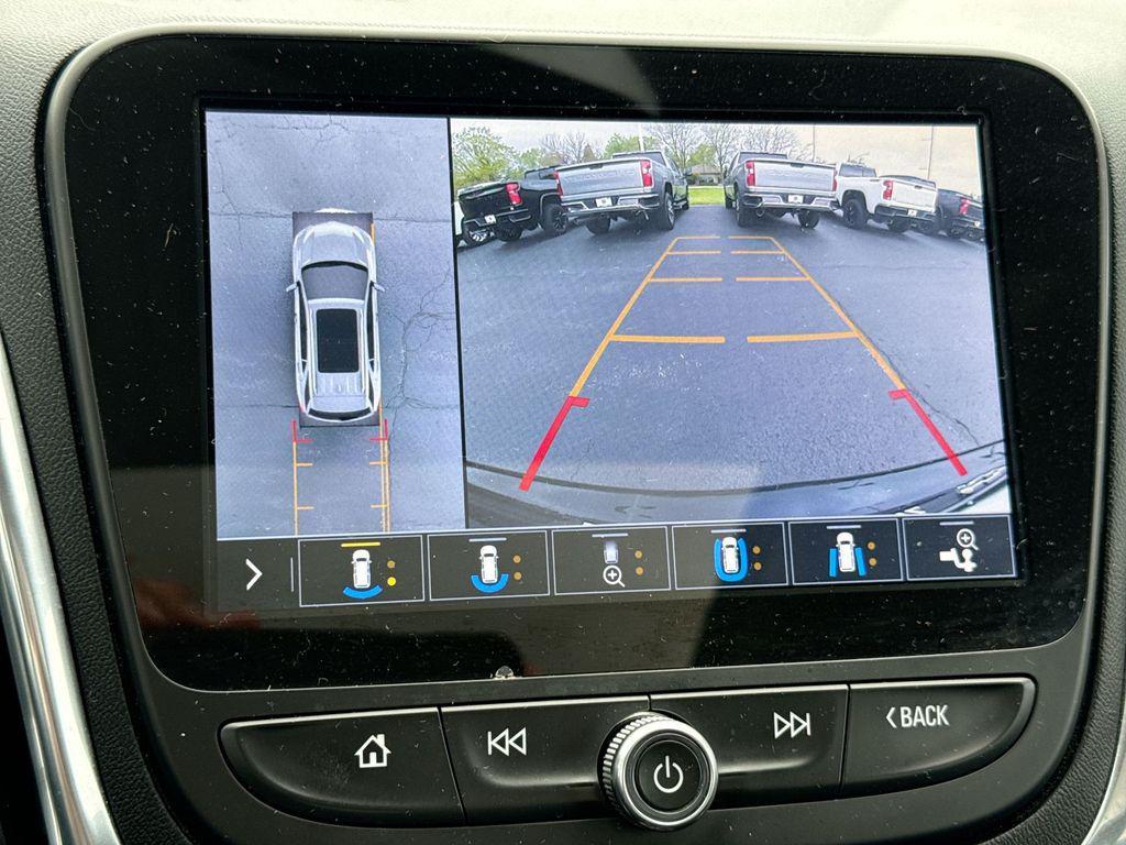 used 2021 Chevrolet Equinox car, priced at $20,800
