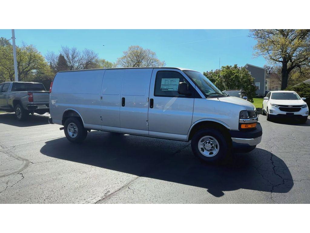 new 2026 Chevrolet Express 2500 car, priced at $49,960