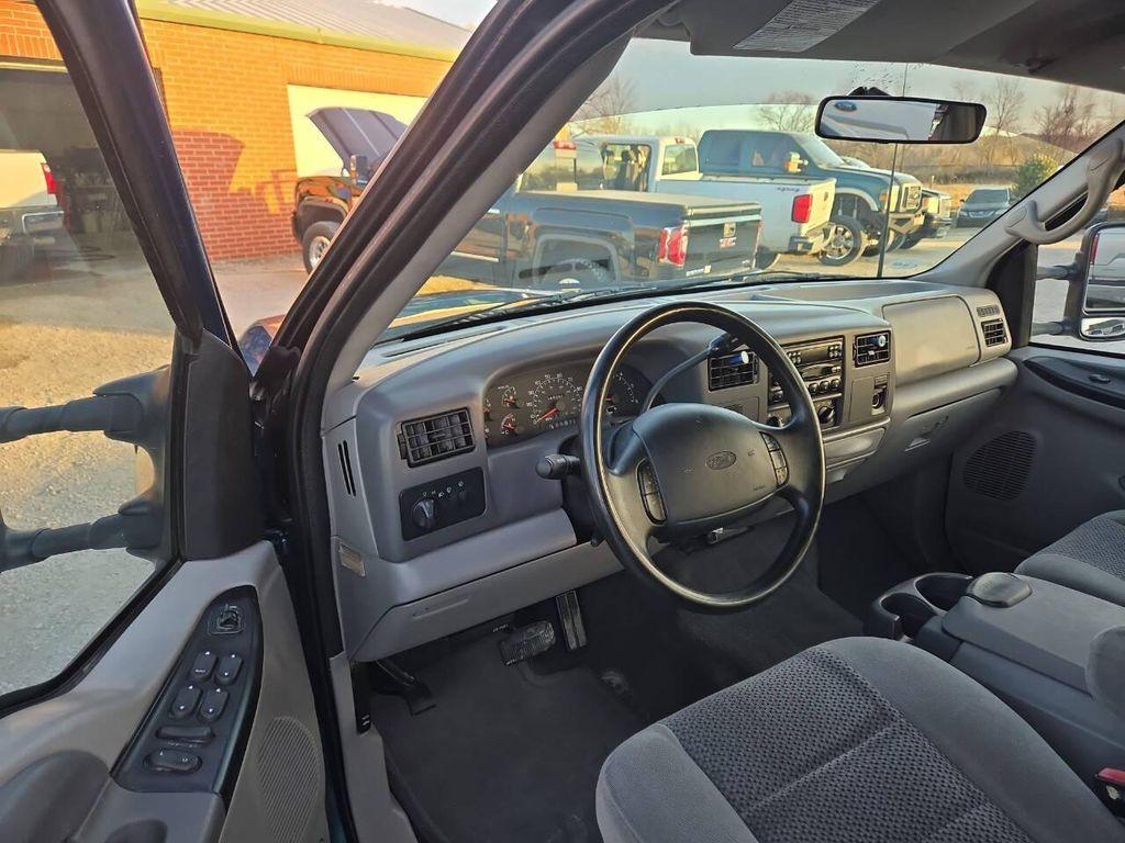 used 2001 Ford F-250 car, priced at $7,995