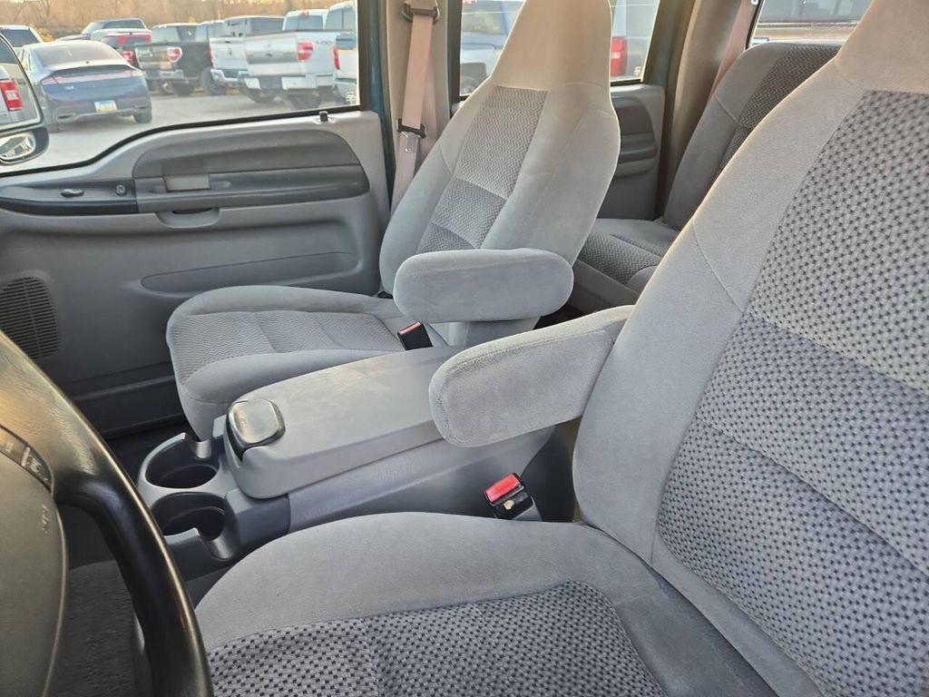 used 2001 Ford F-250 car, priced at $7,995