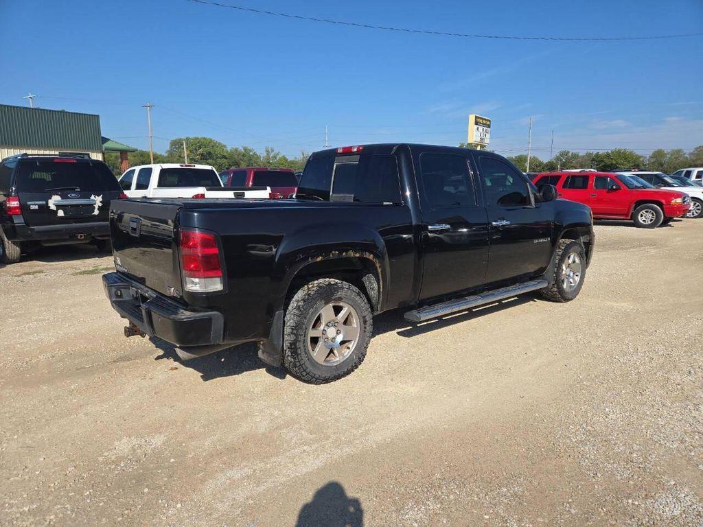 used 2007 GMC Sierra 1500 car, priced at $5,495