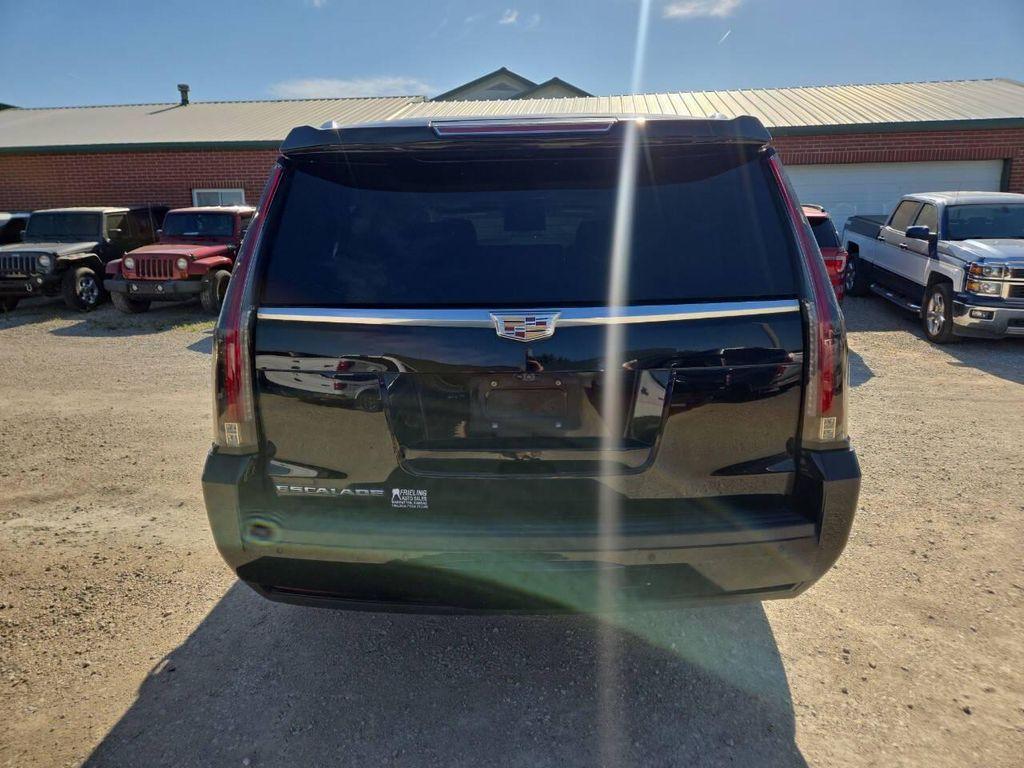used 2020 Cadillac Escalade ESV car, priced at $31,995