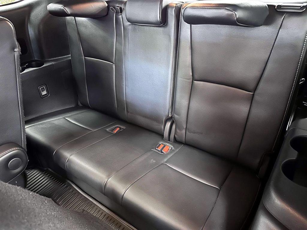used 2025 Toyota Highlander car, priced at $48,063