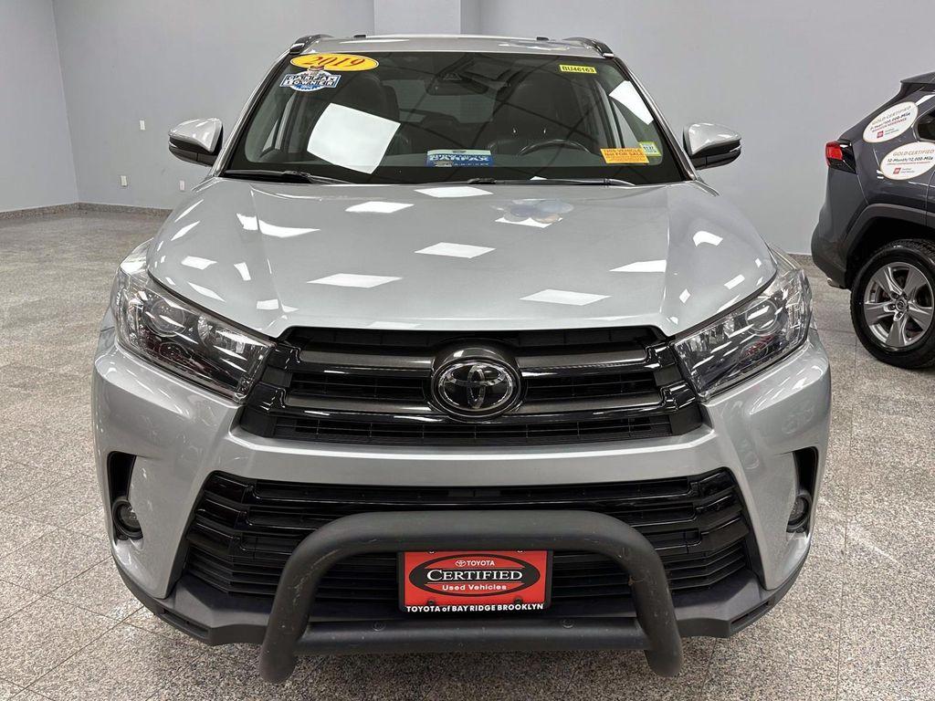 used 2019 Toyota Highlander car, priced at $30,499