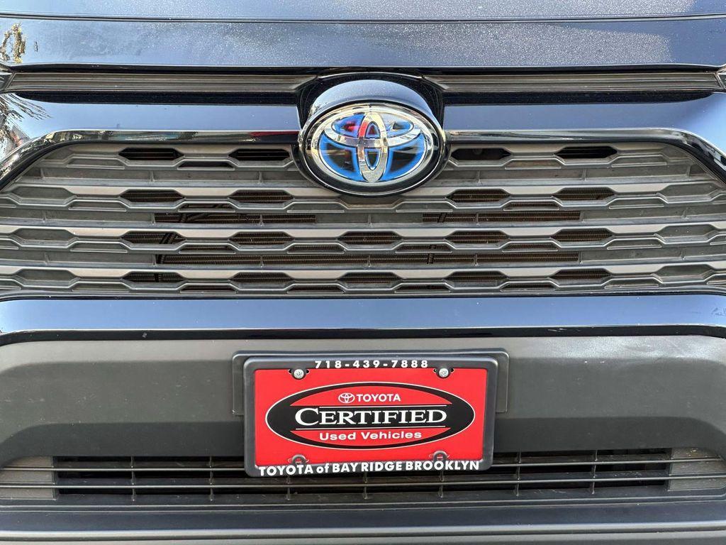 used 2022 Toyota RAV4 Hybrid car, priced at $30,998
