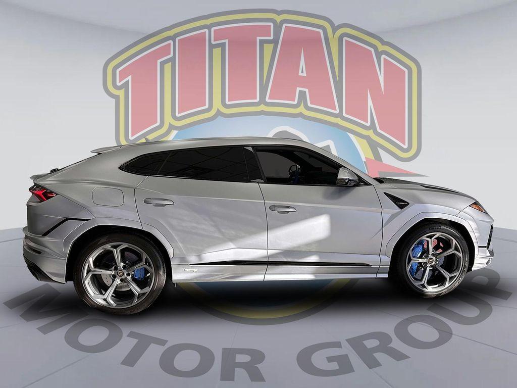 used 2024 Lamborghini Urus car, priced at $287,999