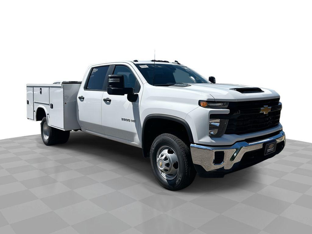 new 2025 Chevrolet Silverado 3500 car, priced at $77,000