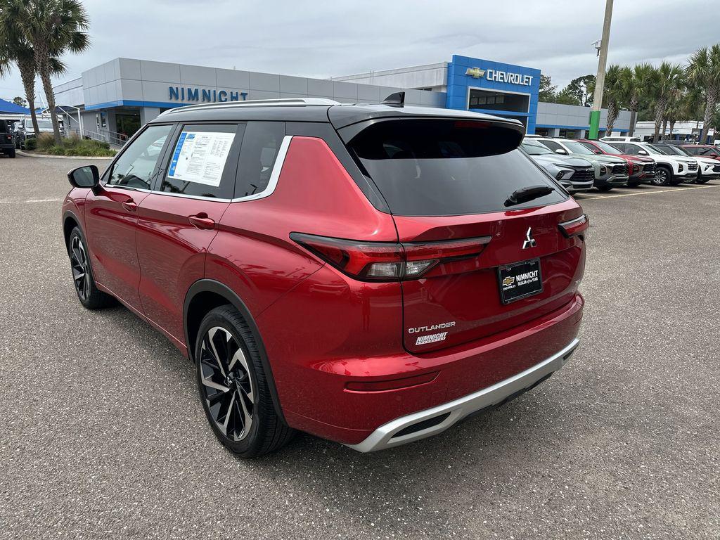 used 2024 Mitsubishi Outlander car, priced at $30,885