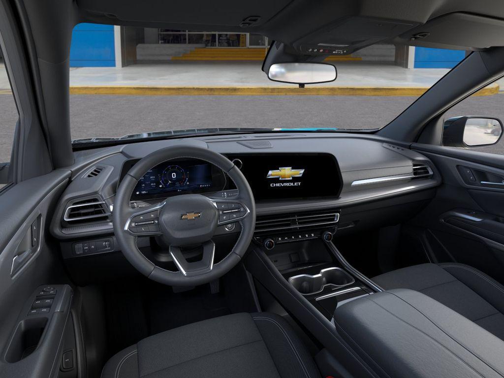 new 2026 Chevrolet Traverse car, priced at $42,795