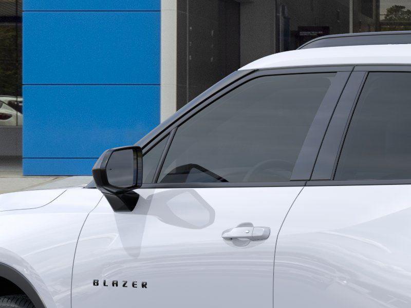 new 2025 Chevrolet Blazer car, priced at $32,841