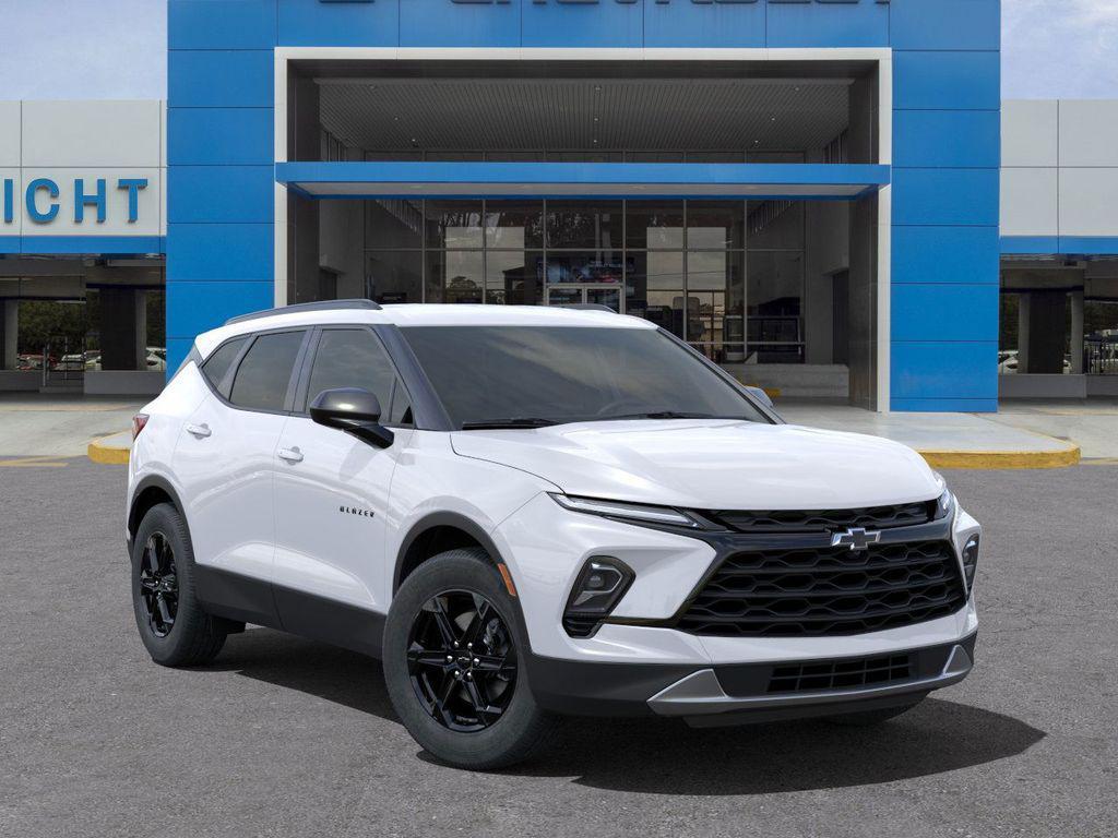 new 2025 Chevrolet Blazer car, priced at $32,841