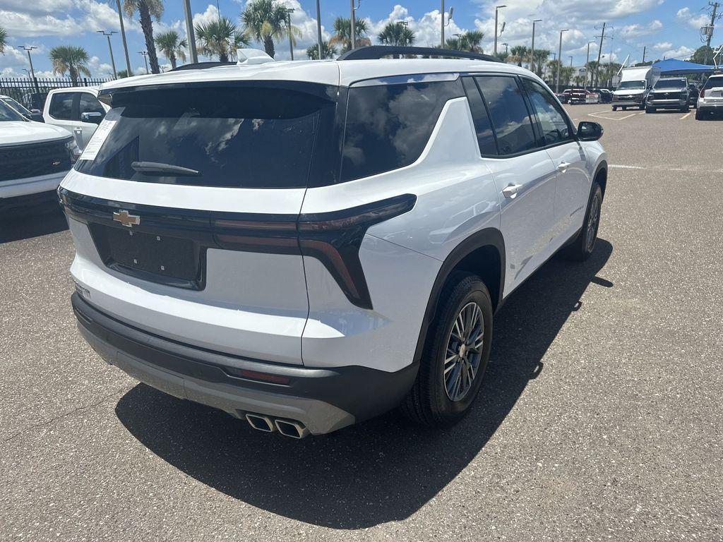 used 2025 Chevrolet Traverse car, priced at $37,924