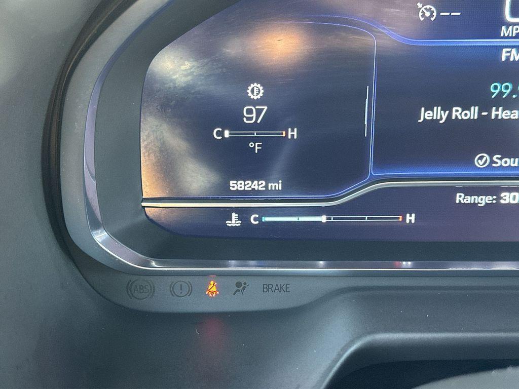 used 2024 Chevrolet Suburban car, priced at $50,967