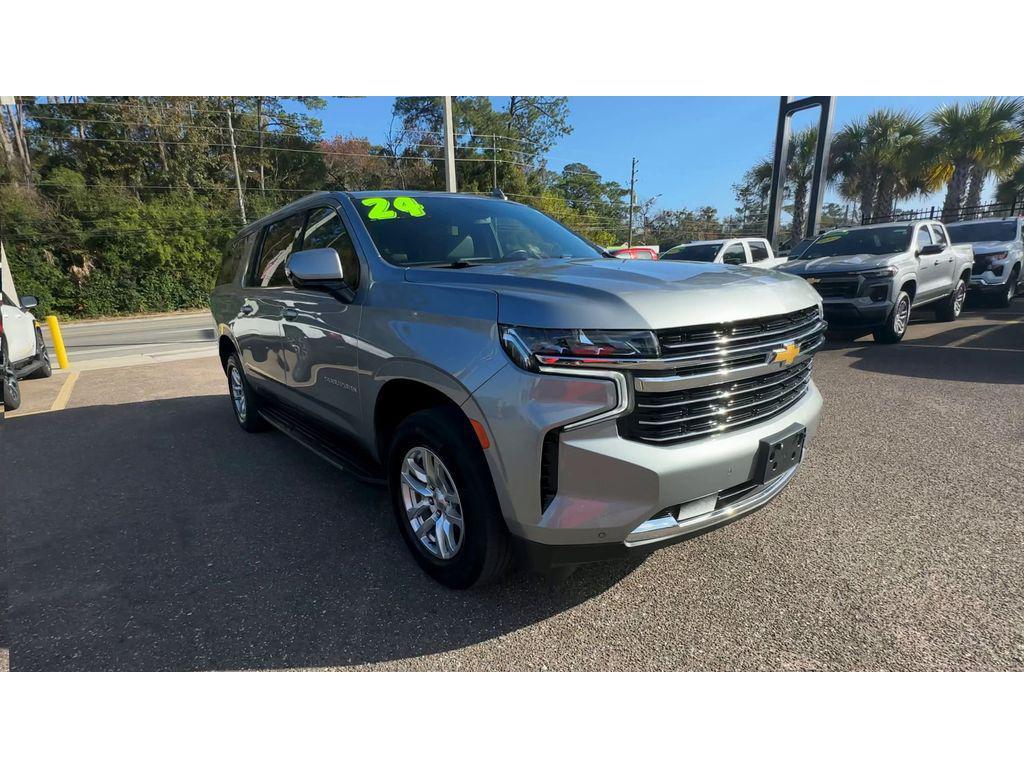 used 2024 Chevrolet Suburban car, priced at $50,967