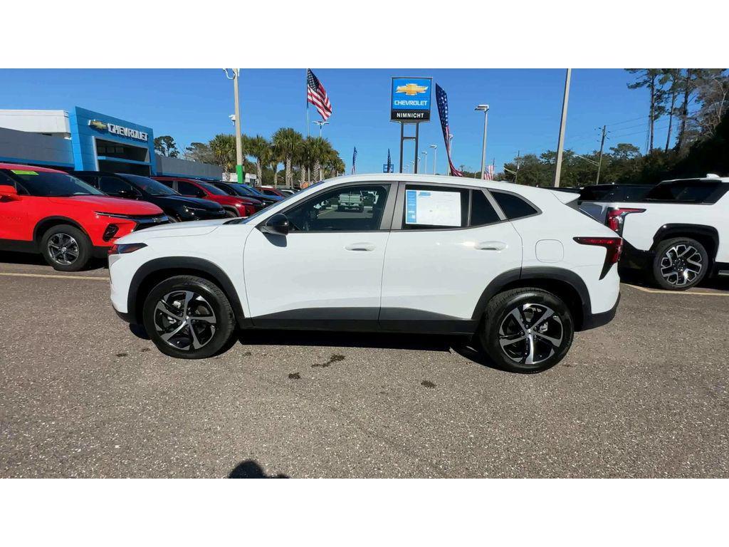 used 2024 Chevrolet Trax car, priced at $19,731