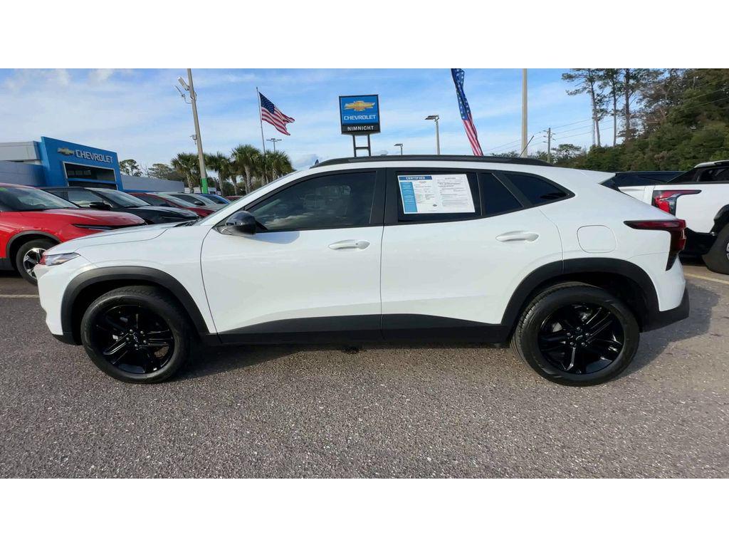 used 2025 Chevrolet Trax car, priced at $22,985