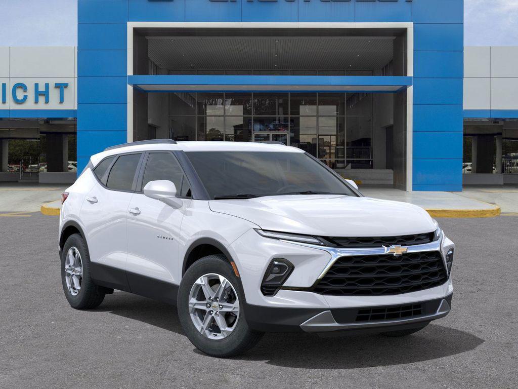 new 2026 Chevrolet Blazer car, priced at $34,013