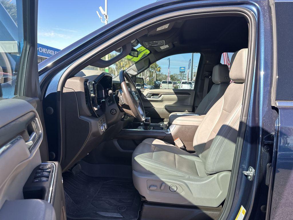 used 2022 GMC Sierra 1500 car, priced at $44,975