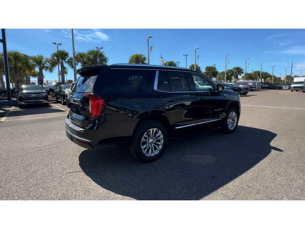 used 2024 GMC Yukon car, priced at $49,785