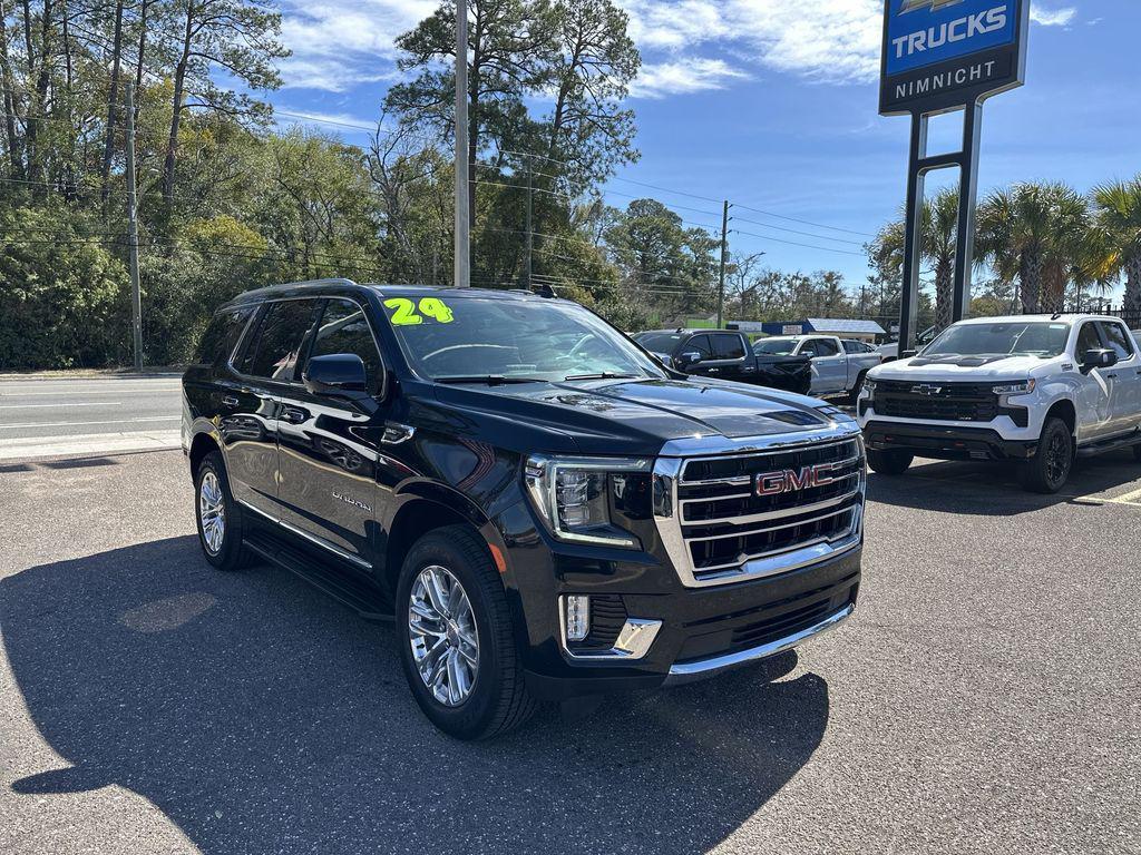 used 2024 GMC Yukon car, priced at $49,785