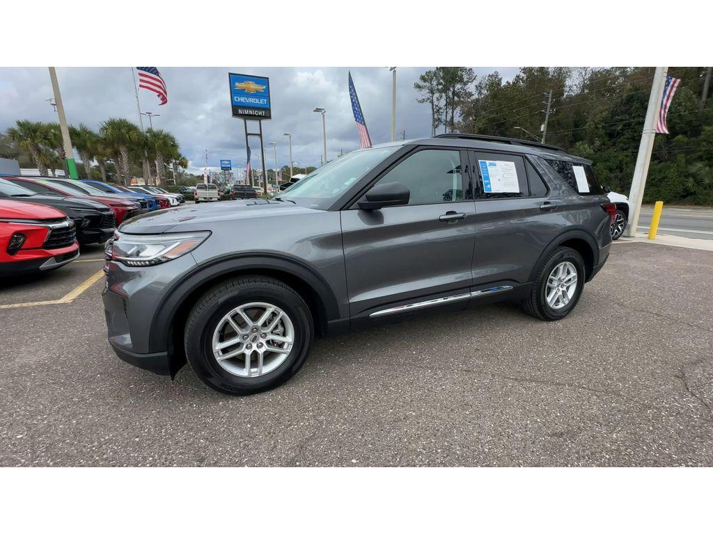 used 2025 Ford Explorer car, priced at $35,985