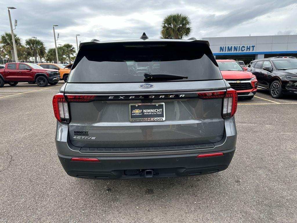 used 2025 Ford Explorer car, priced at $35,985