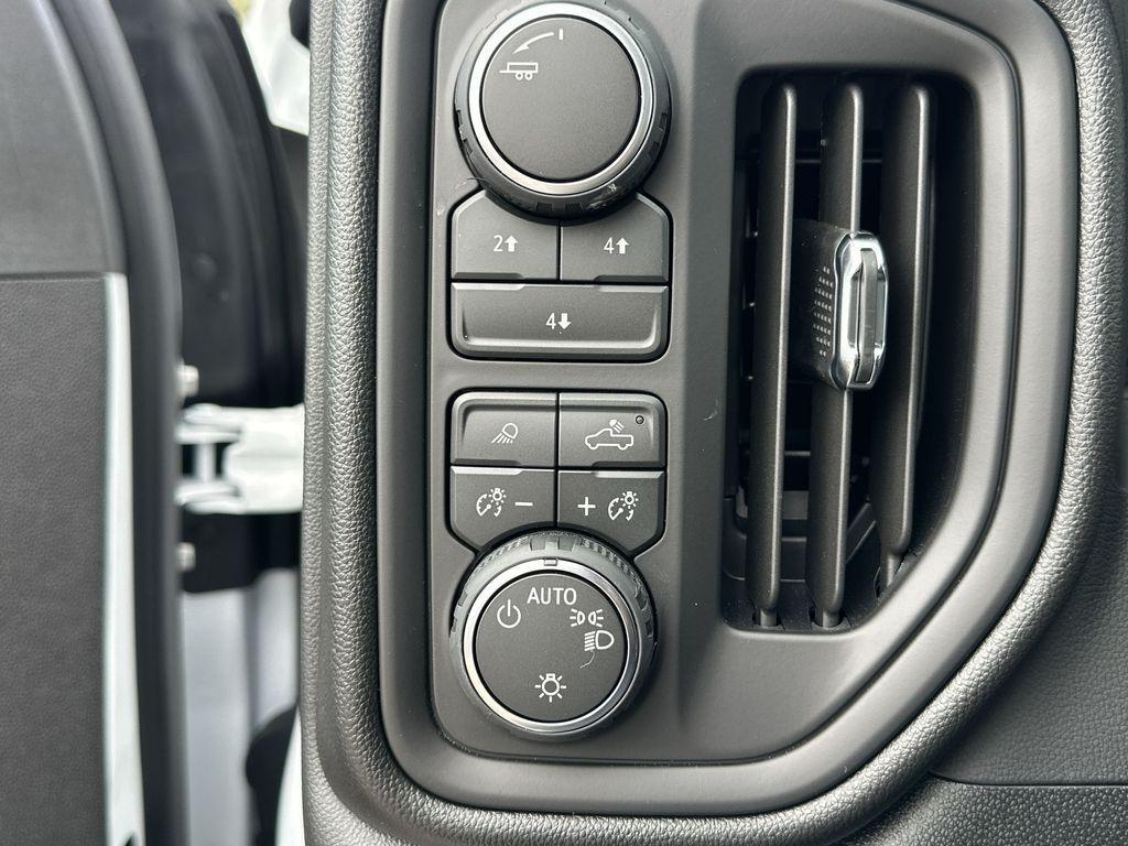 new 2026 Chevrolet Silverado 2500 car, priced at $67,476