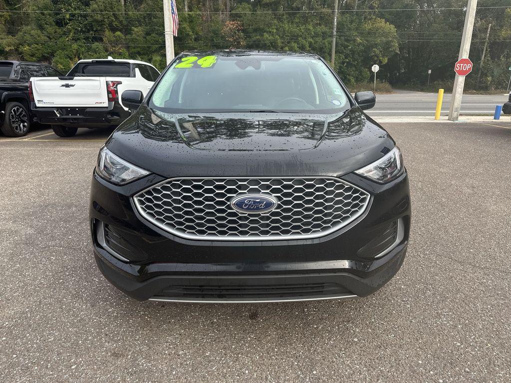 used 2024 Ford Edge car, priced at $24,985