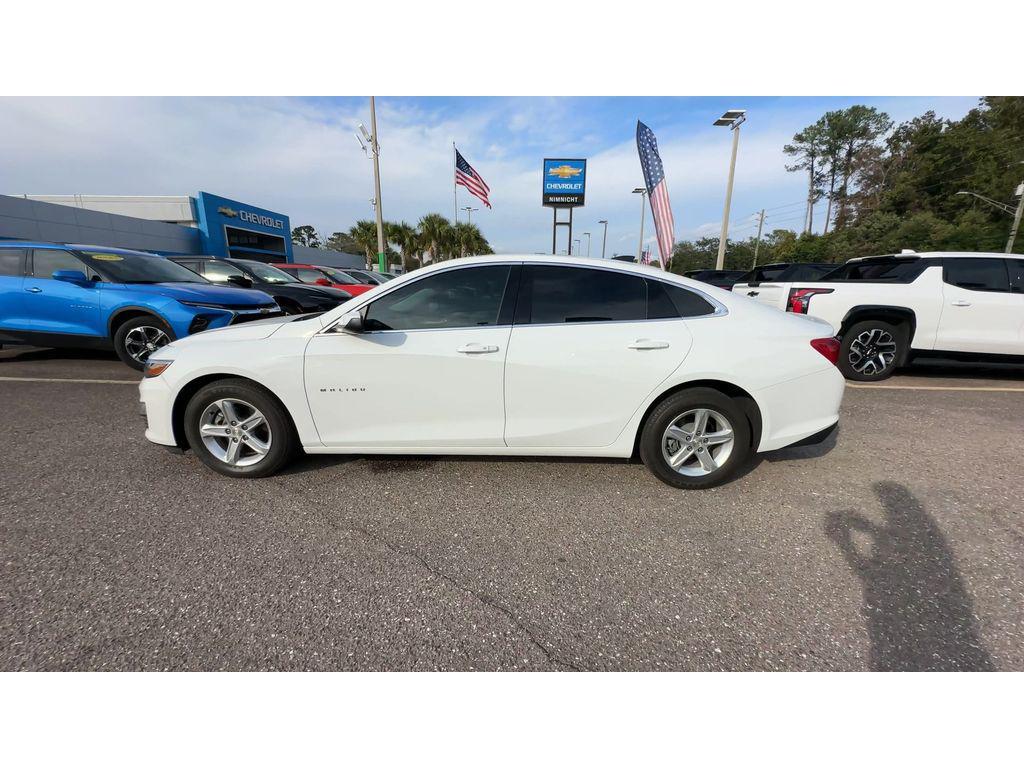 used 2024 Chevrolet Malibu car, priced at $20,988