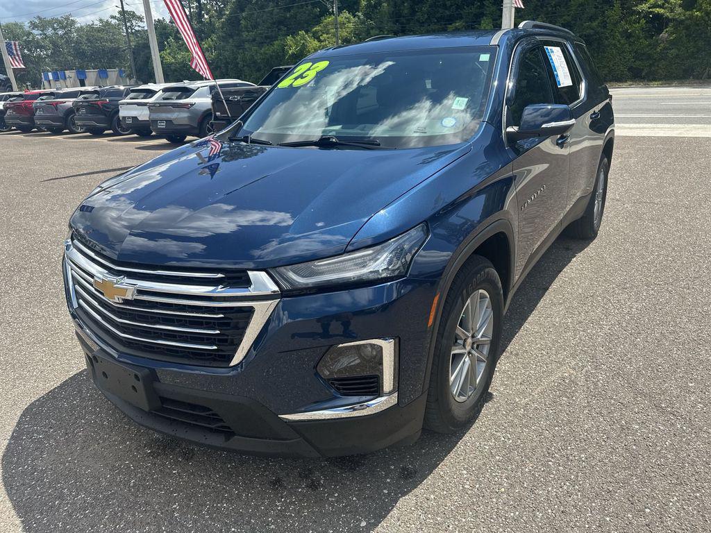 used 2023 Chevrolet Traverse car, priced at $30,624