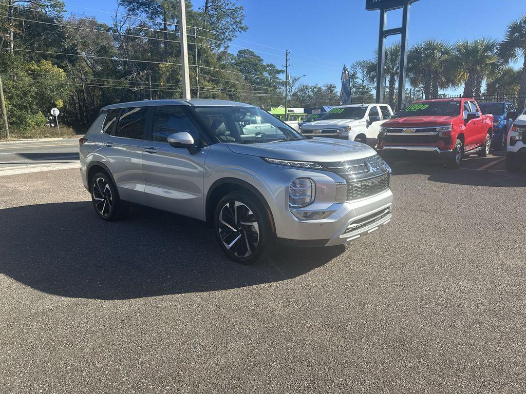 used 2024 Mitsubishi Outlander car, priced at $22,511